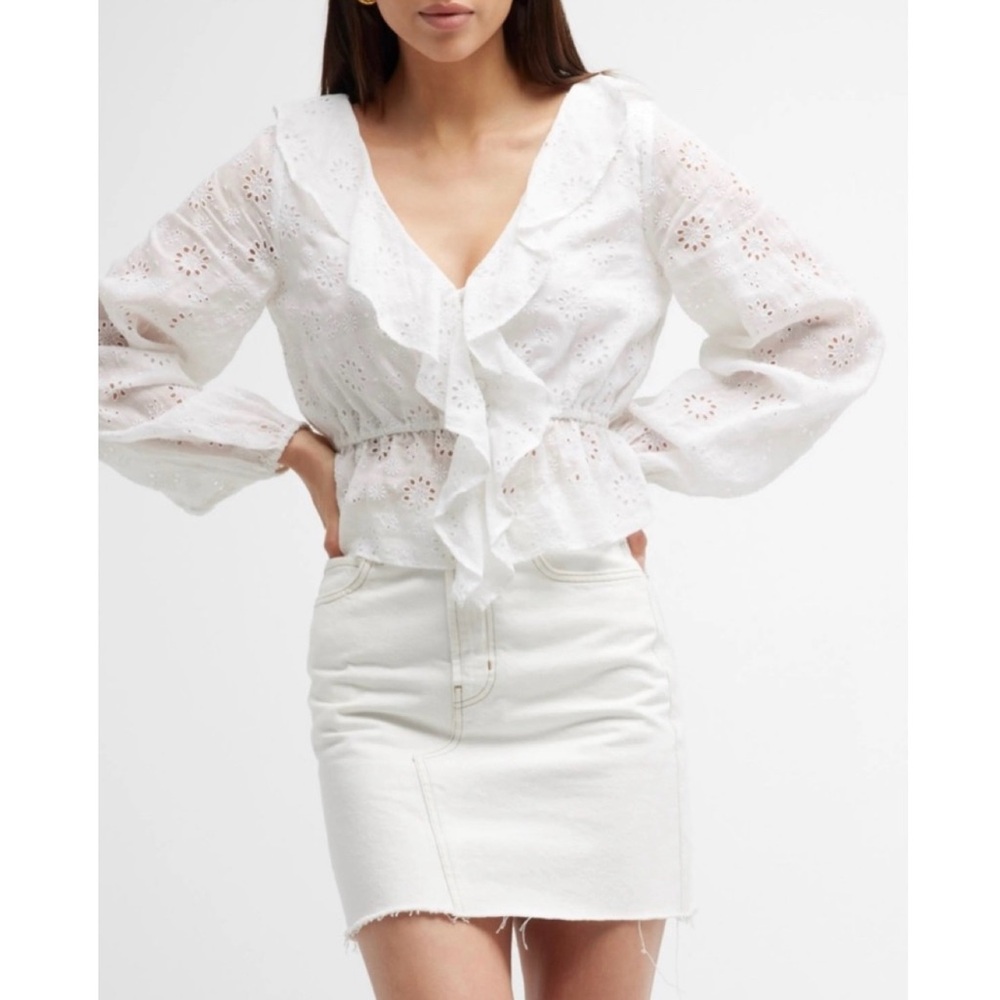 FRAME Ruffle-Front Eyelet Top Size XS - Picture 14 of 16